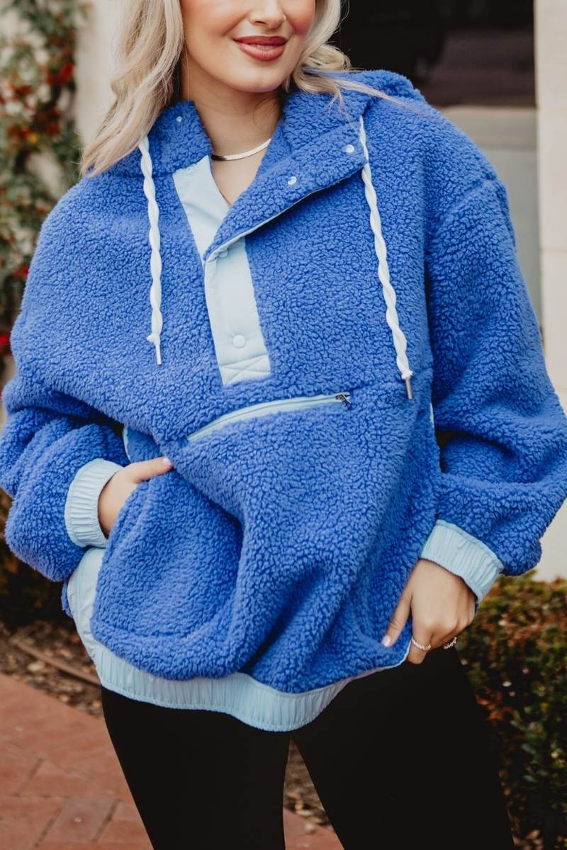 Blue Two-Toned Wholesale Sherpa Pullover Blue Two-Toned Wholesale Sherpa Pullover