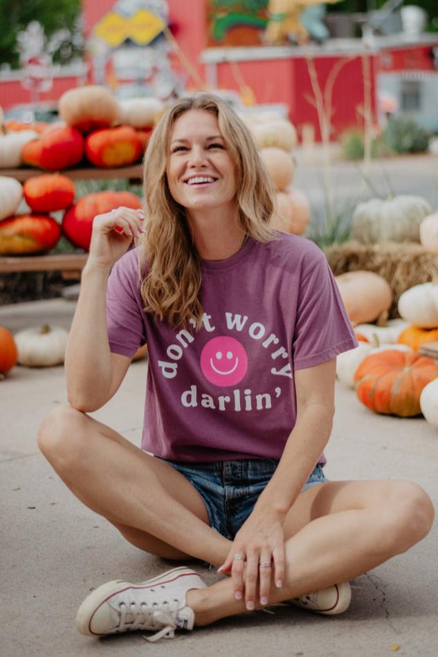 Don't Worry Darling Happy Face T-Shirt Don't Worry Darling Happy Face T-Shirt