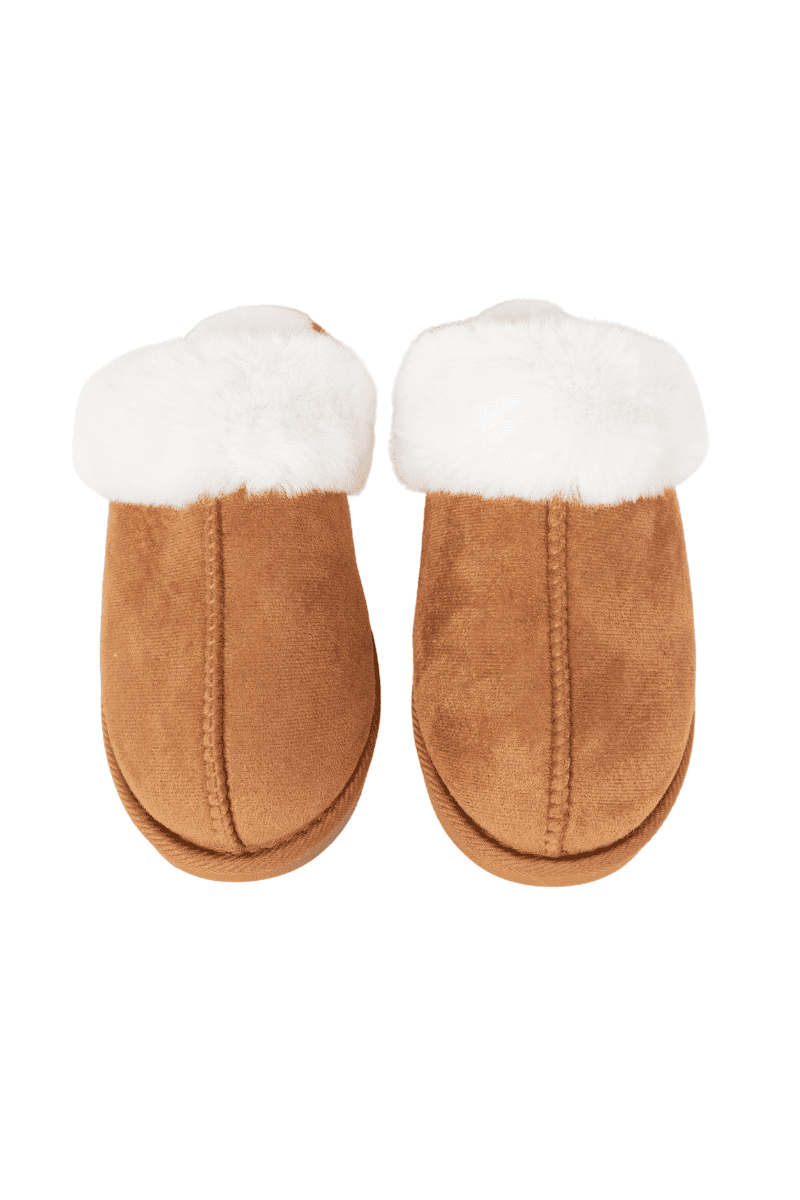 Chestnut Faux Fur Wholesale Slip-On House Shoes Chestnut Faux Fur Wholesale Slip-On House Shoes