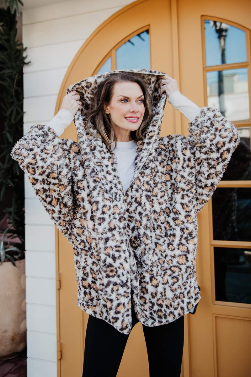 Tan Leopard Lightweight BODY WRAP with Hoodie and Pockets Tan Leopard Lightweight BODY WRAP with Hoodie and Pockets