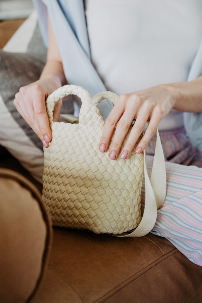 Cream Wholesale Woven Mini Bucket Bag Cream Wholesale Woven Mini Bucket Bag