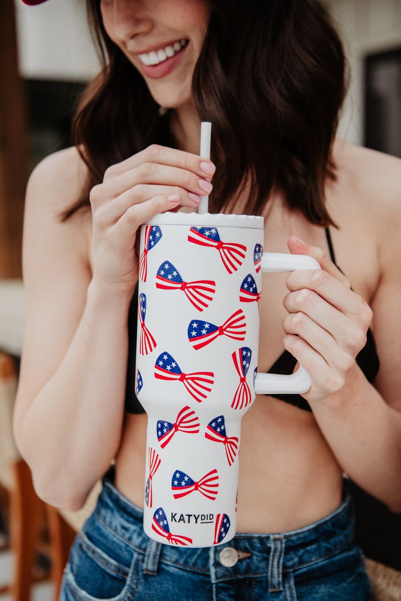 American Bows Wholesale 38 Oz Tumbler with Handle American Bows Wholesale 38 Oz Tumbler with Handle