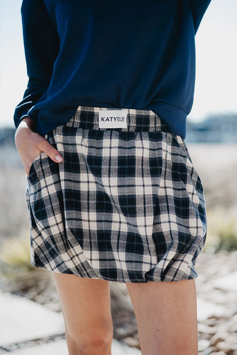 Black Autumn Wholesale Plaid Skort