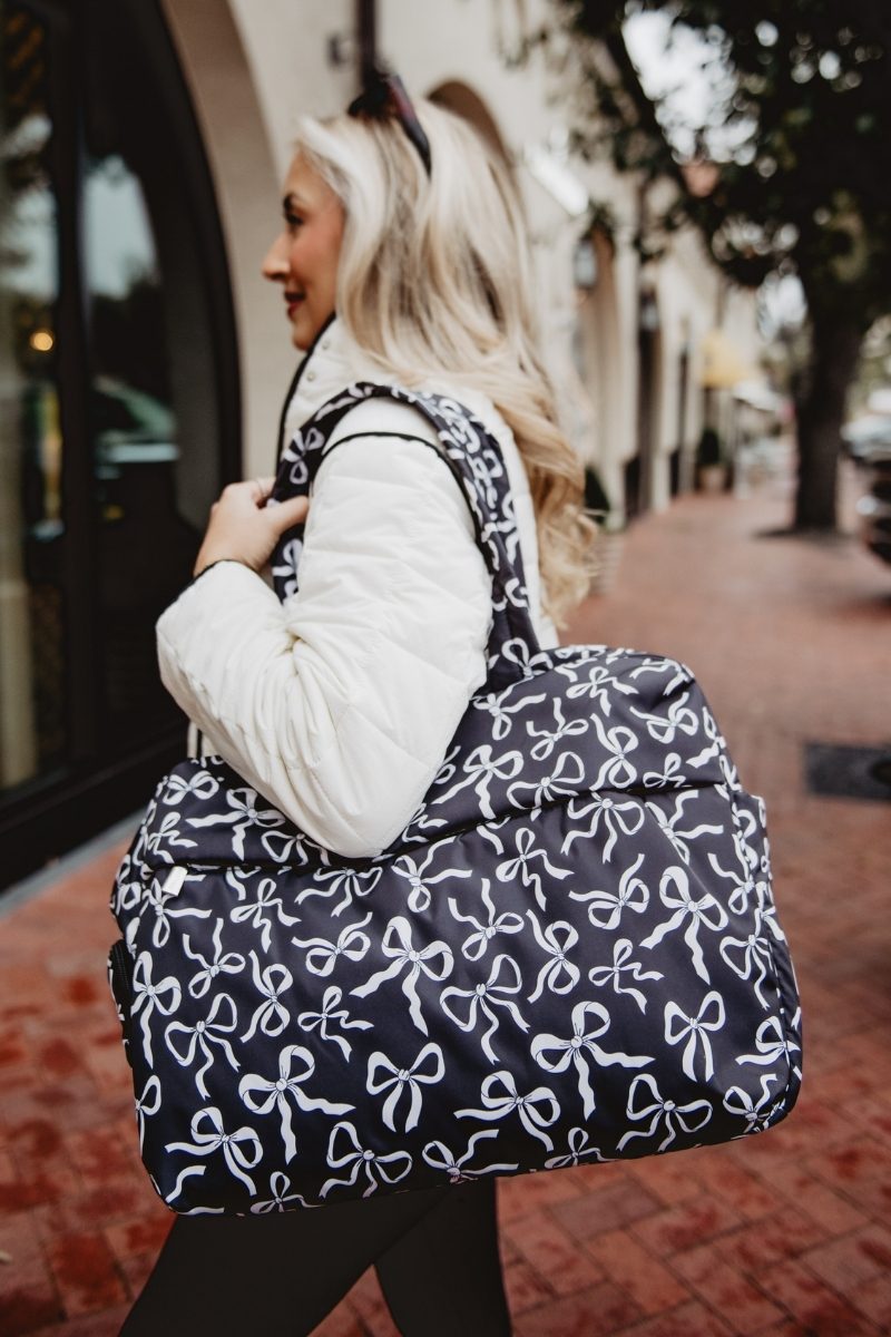 Black & White Bows Wholesale Weekender Bag