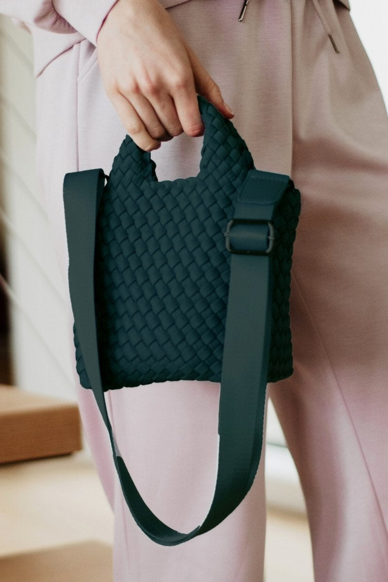 Forest Green Wholesale Woven Bucket Bag Crossbody