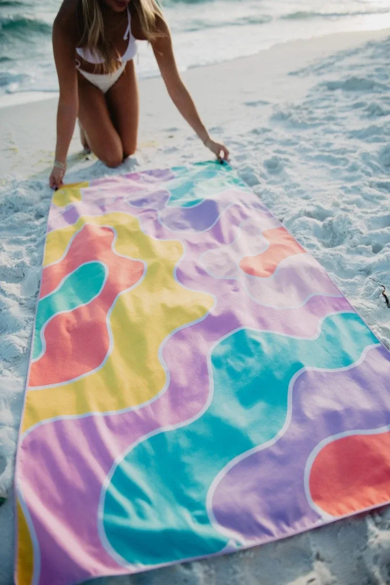 Groovy Flower Wholesale Reversible Travel Size Towel