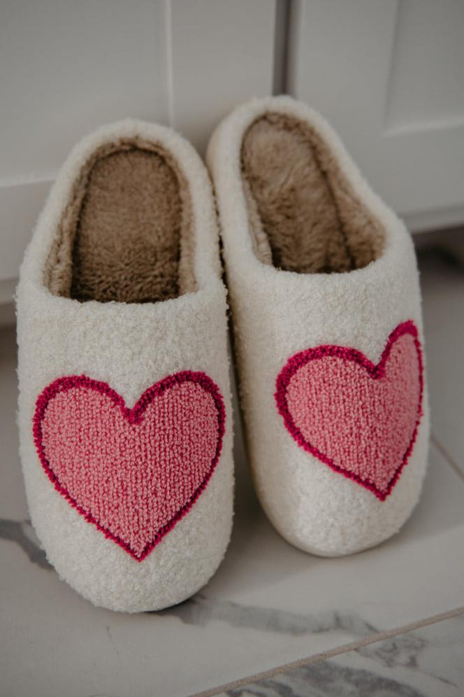 Pink/Red Heart Wholesale Slippers
