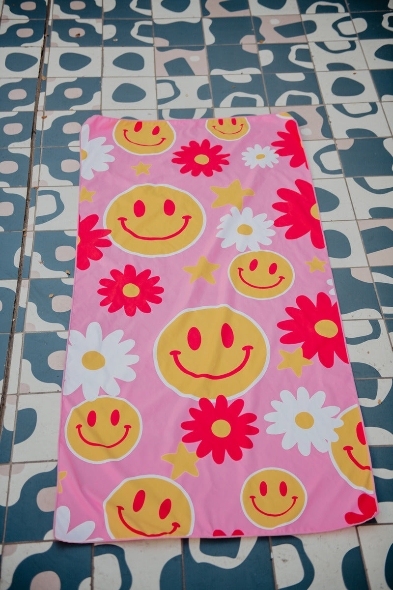 Red Flower Happy Face Wholesale Quick Dry Towel