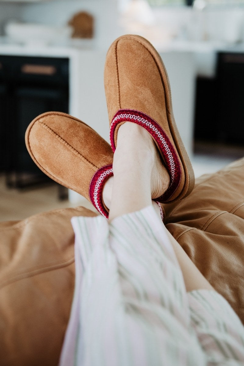Chestnut Embroidered Wholesale Women's Slippers