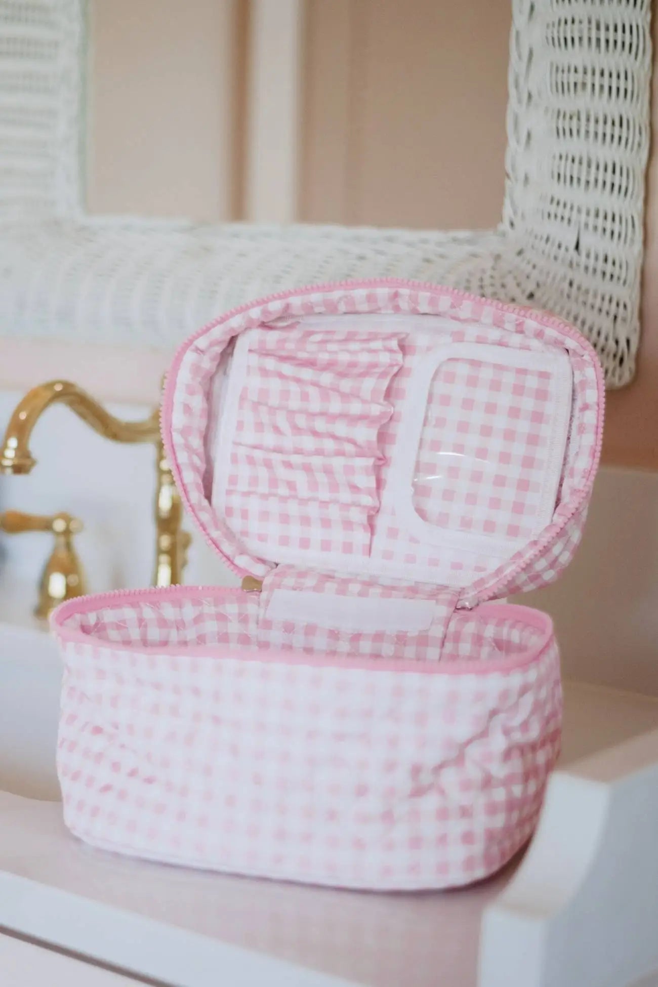 Light Pink Plaid Wholesale Quilted Make Up Bag
