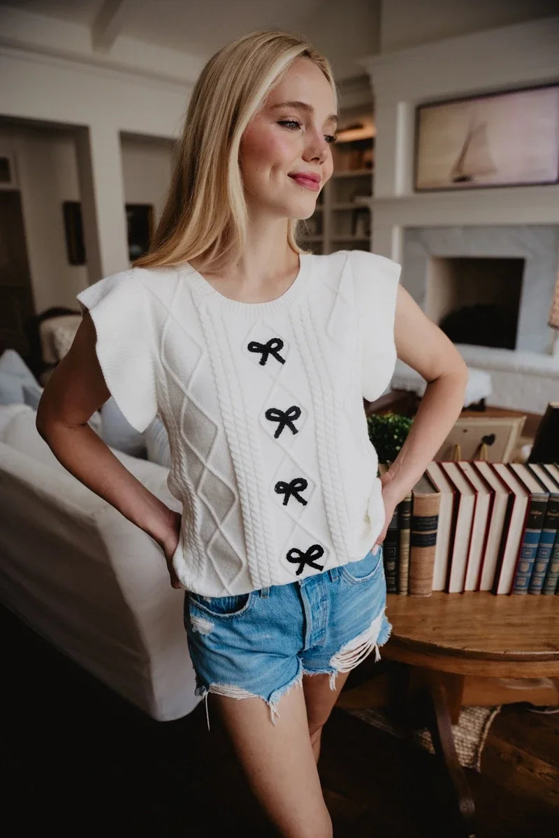 Short Sleeve Bow Sweater (White)