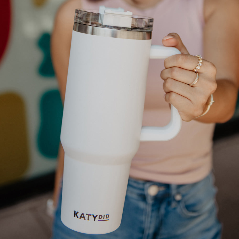 https://www.katydidwholesale.com/cdn/shop/files/tumbler-cup-ideas-for-womens-white_2048x.jpg?v=1692641865