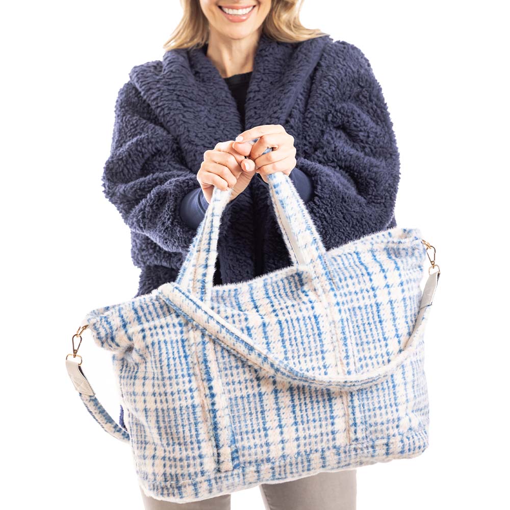 Blue Houndstooth Faux Fur Women's Tote Bag